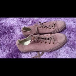 Suede Converse